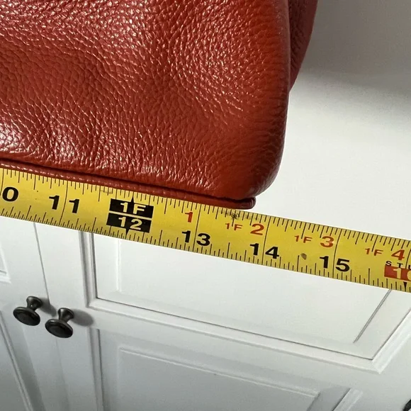 Laggo British Tan Tote bag.  Leather, new without tags. - Picture 10 of 10